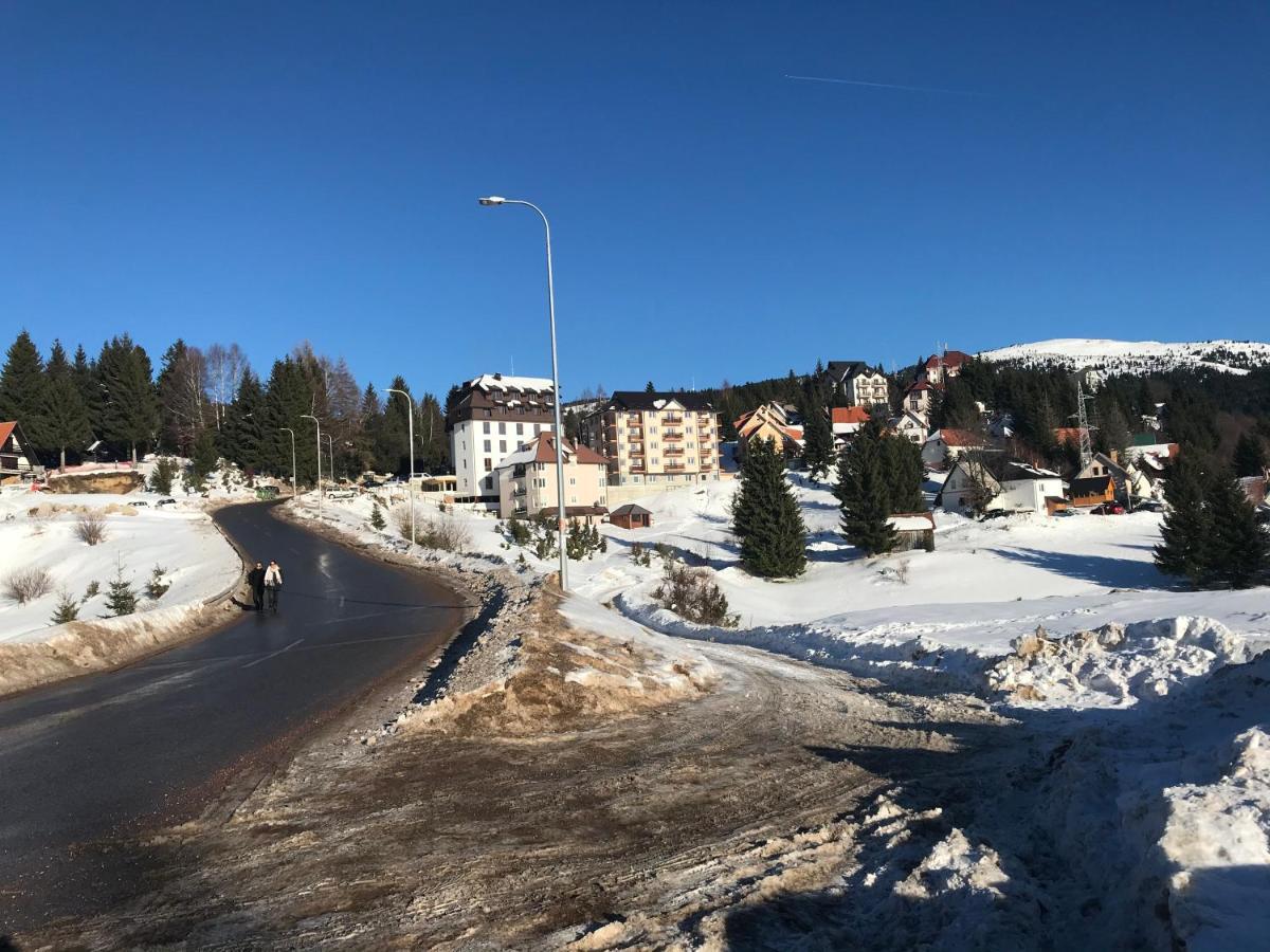 Holiday House Nesovic Kopaonik Ngoại thất bức ảnh